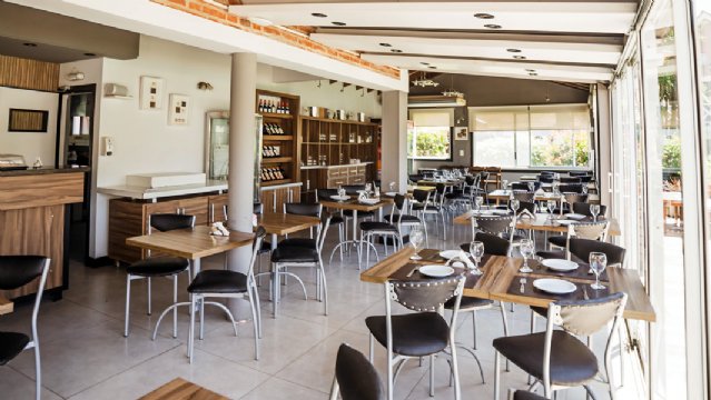 Restaurante del complejo Costa Remanso de Miramar